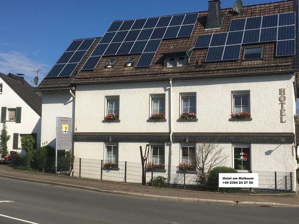 Hotel Am Maibaum Neuenrade Экстерьер фото